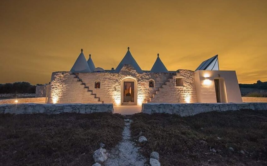 Villa in vendita con trulli e piscina ,c/da San Benedetto, Ostuni