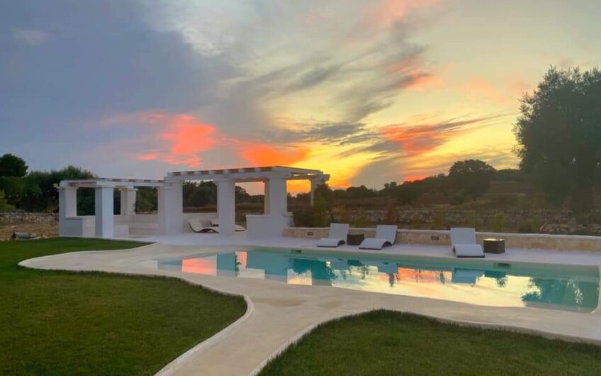 Villa in vendita con trulli e piscina ,c/da San Benedetto, Ostuni