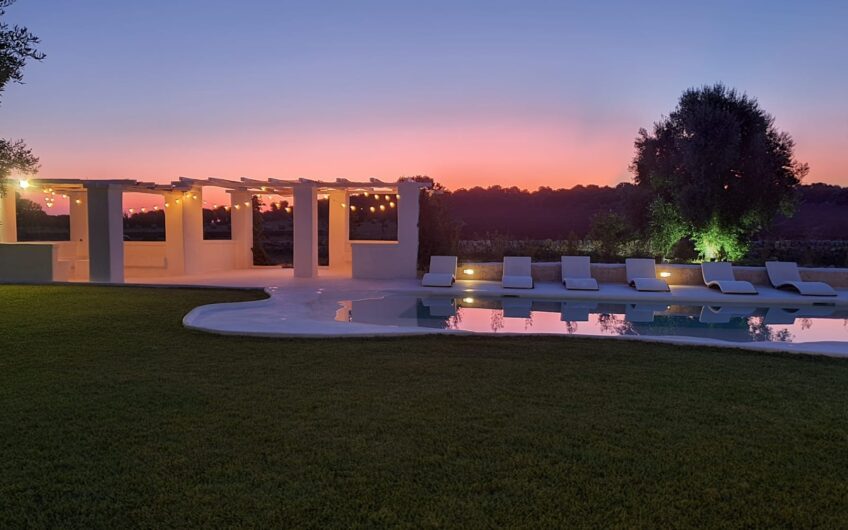 Villa in vendita con trulli e piscina ,c/da San Benedetto, Ostuni