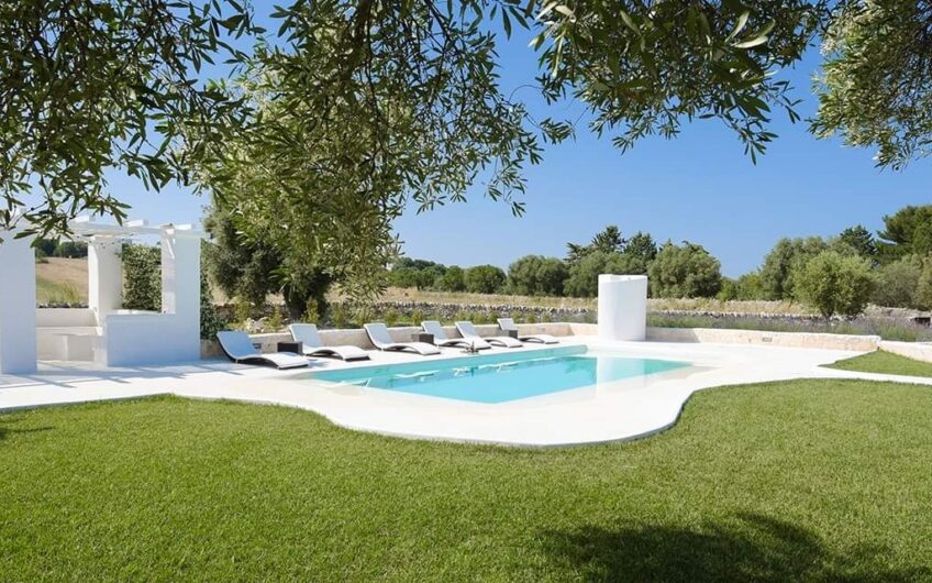 Villa in vendita con trulli e piscina ,c/da San Benedetto, Ostuni