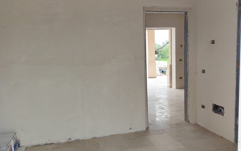 Villa di nuova costruzione con piscina e trullo, contrada San Benedetto, Ostuni