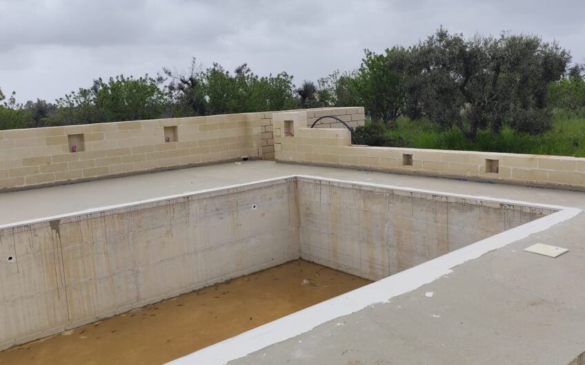 Villa di nuova costruzione con piscina e trullo, contrada San Benedetto, Ostuni